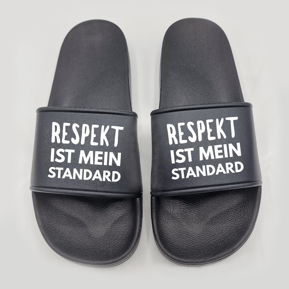 Badeschuhe Respekt ist mein Standard - Schwarzer - Kaffee