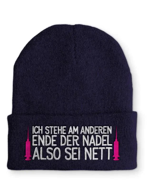 Arzthelferin Ich stehe am anderen Ende der Nadel Statement Beanie Mütze mit Spruch - tshirtladen - Mütze