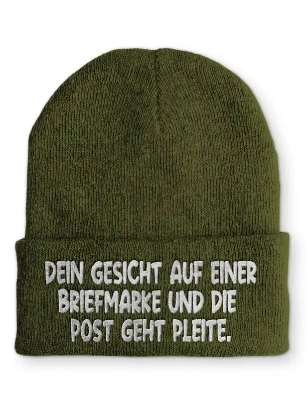 Dein Gesicht auf einer Briefmarke und die Post geht Pleite. Statement Beanie Mütze mit Spruch - tshirtladen - Mütze